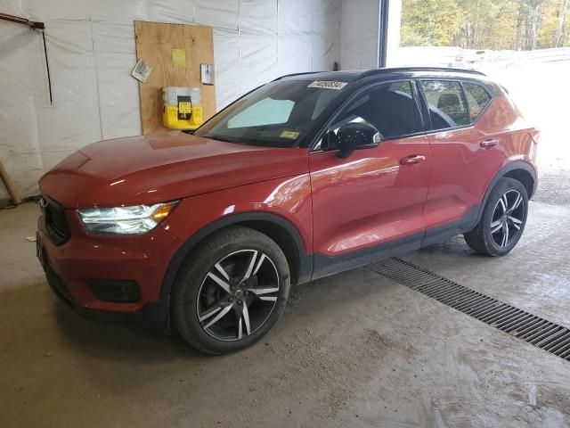 2021 Volvo XC40 T5 R-Design