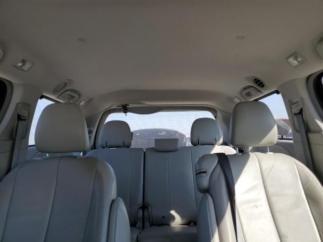 2014 Toyota Sienna XLE