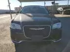 2015 Chrysler 300 Limited