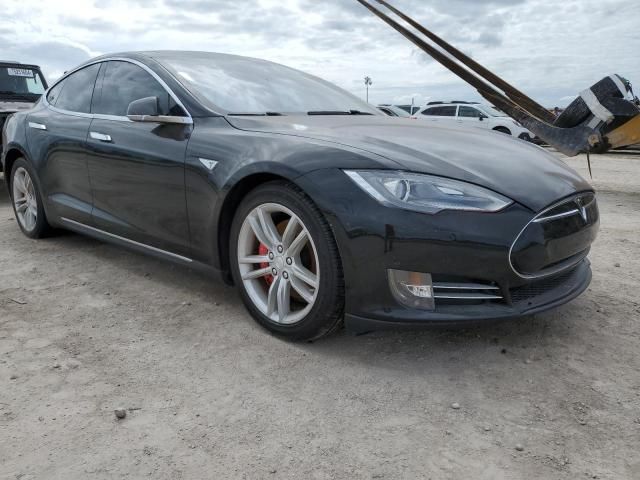 2014 Tesla Model S