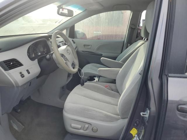 2011 Toyota Sienna LE