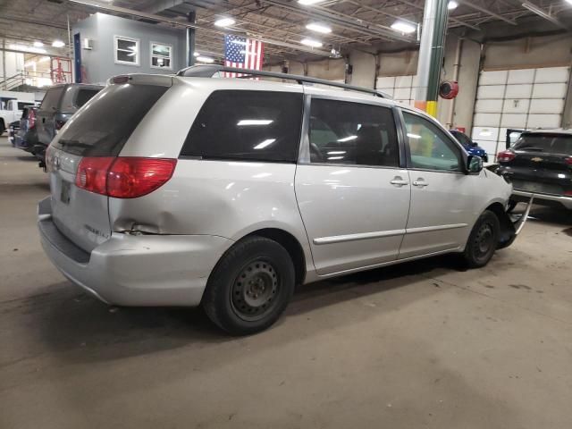 2009 Toyota Sienna CE