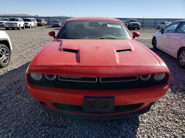 2016 Dodge Challenger SXT