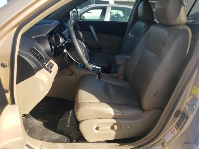 2011 Toyota Highlander Base