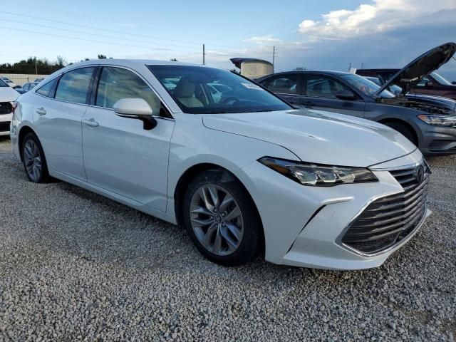 2020 Toyota Avalon XLE