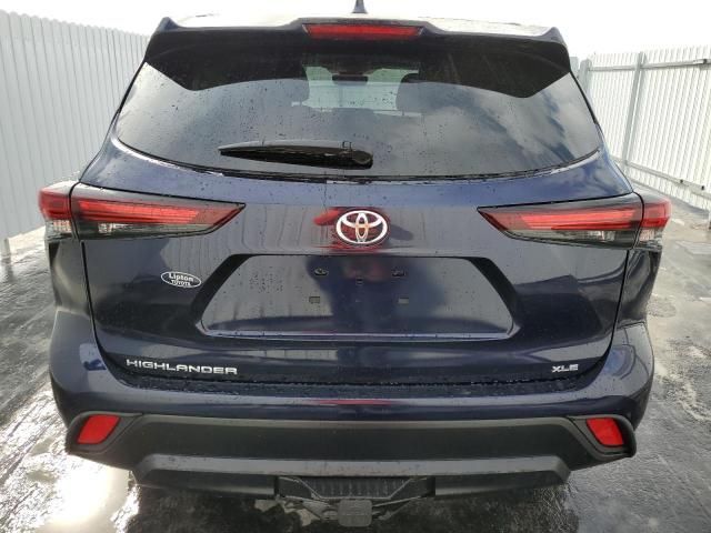 2024 Toyota Highlander LE