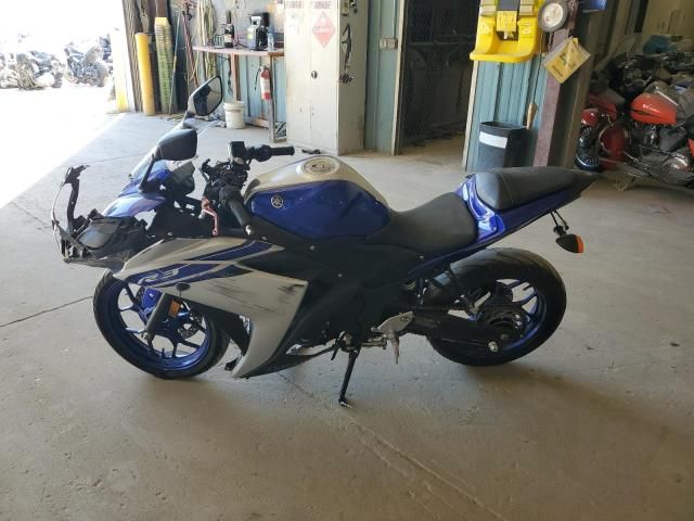 2016 Yamaha YZFR3