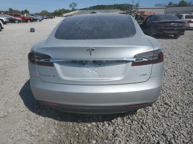 2015 Tesla Model S