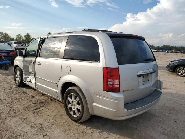 2009 Chrysler Town & Country Touring