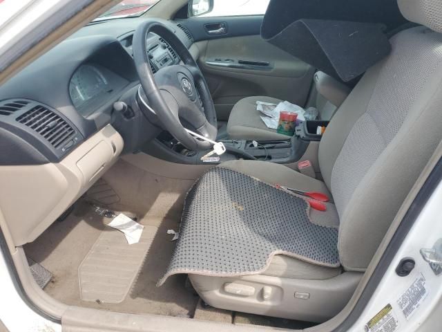 2004 Toyota Camry LE