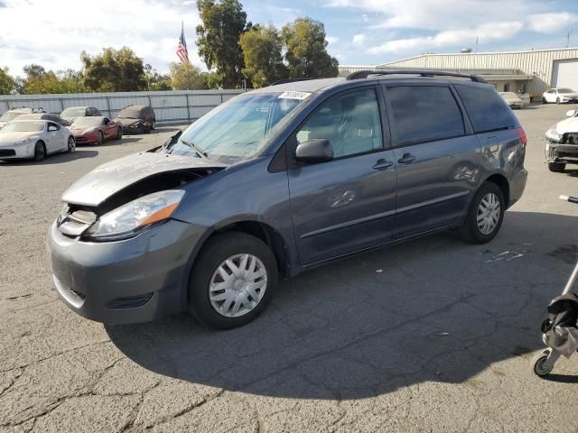 2006 Toyota Sienna CE