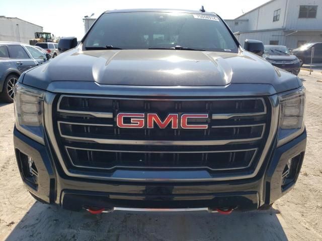 2022 GMC Yukon AT4