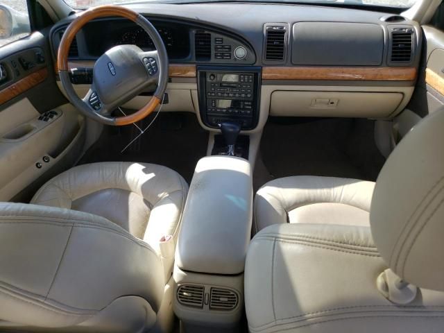 2002 Lincoln Continental