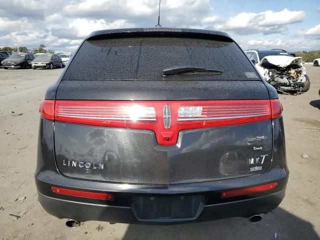 2015 Lincoln MKT