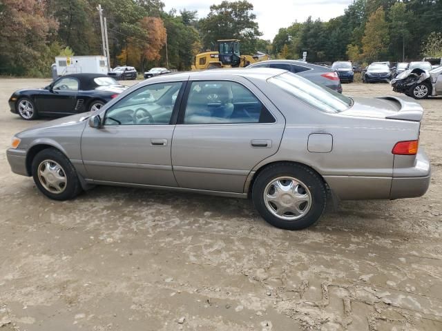 2000 Toyota Camry LE