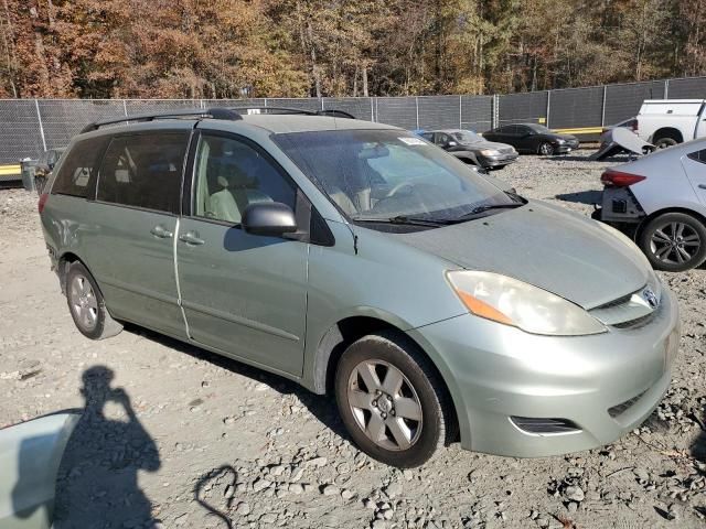 2006 Toyota Sienna CE