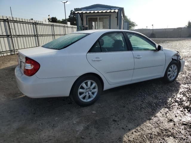 2004 Toyota Camry LE