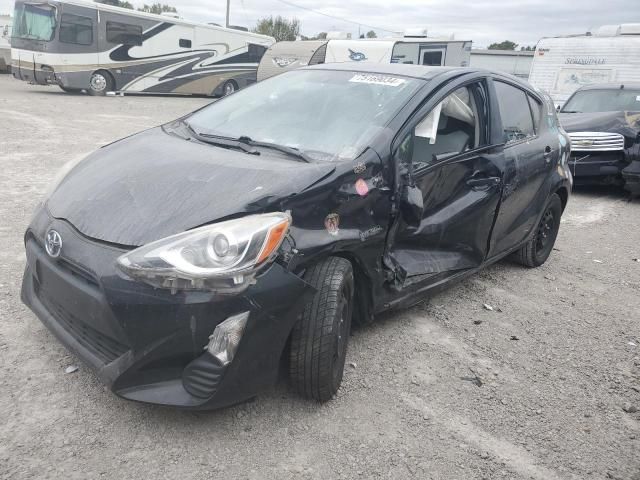 2016 Toyota Prius C