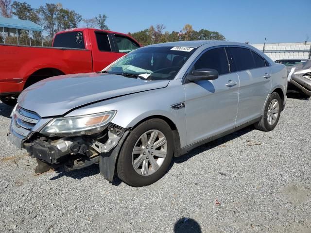 2011 Ford Taurus SE