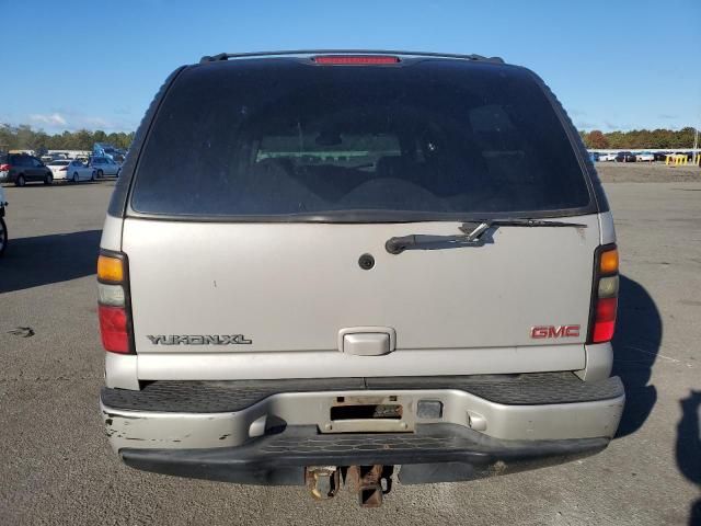 2004 GMC Yukon XL Denali