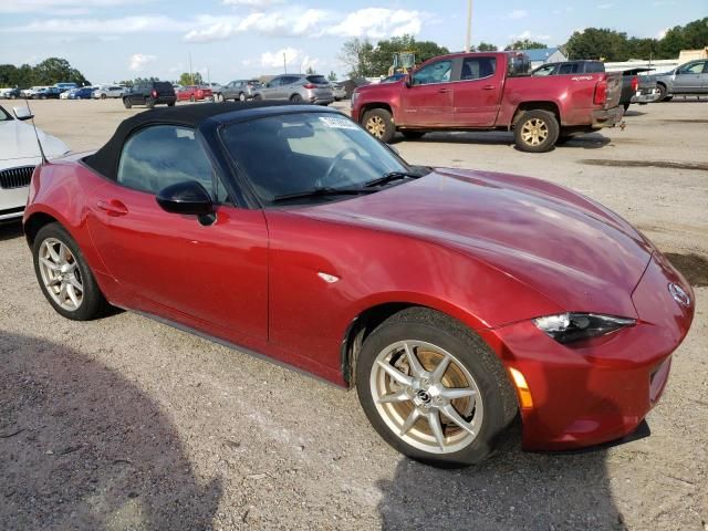 2016 Mazda MX-5 Miata Sport