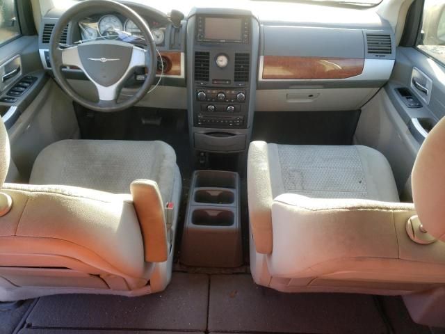 2008 Chrysler Town & Country Touring