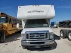 2014 Ford Econoline E450 Super Duty Cutaway Van