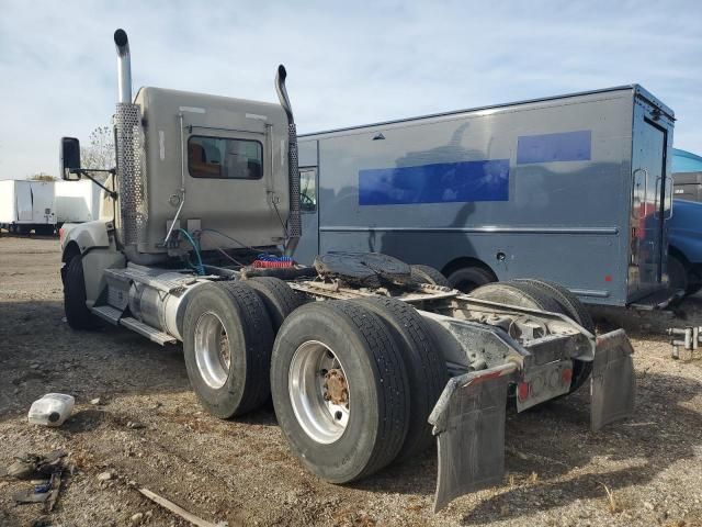 2012 Kenworth Construction T660