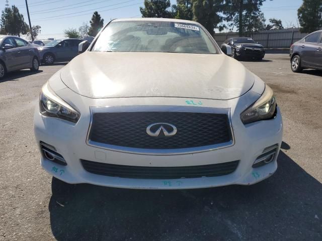 2017 Infiniti Q50 Premium