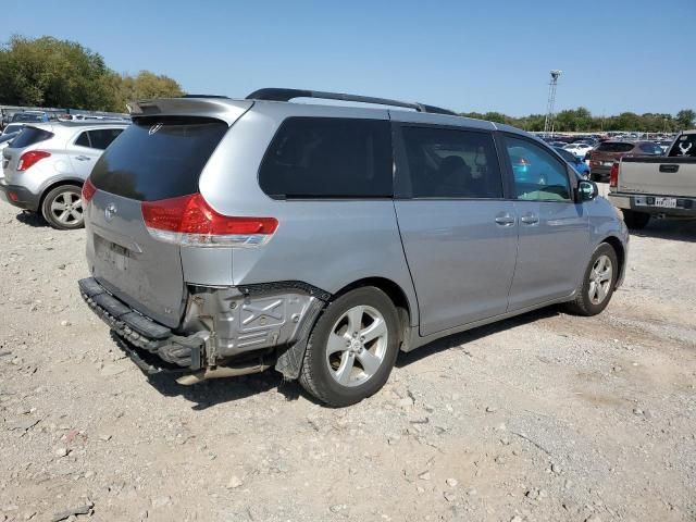 2012 Toyota Sienna LE