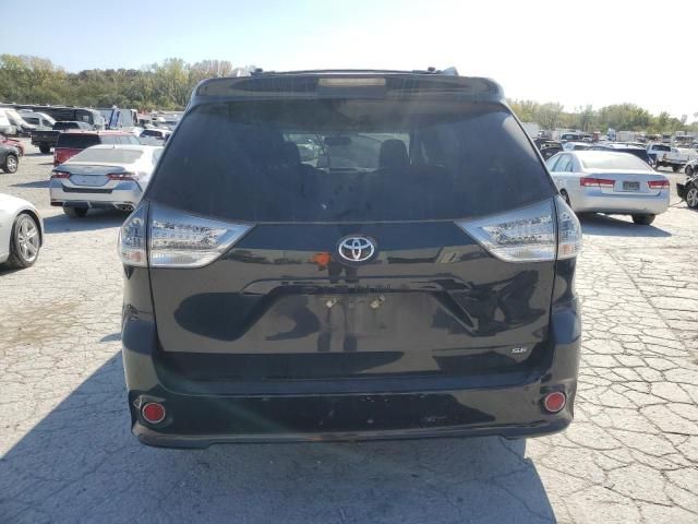 2012 Toyota Sienna Sport