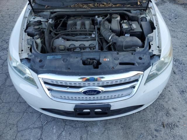 2011 Ford Taurus SEL