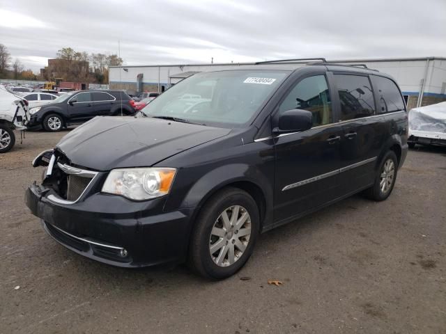 2014 Chrysler Town & Country Touring