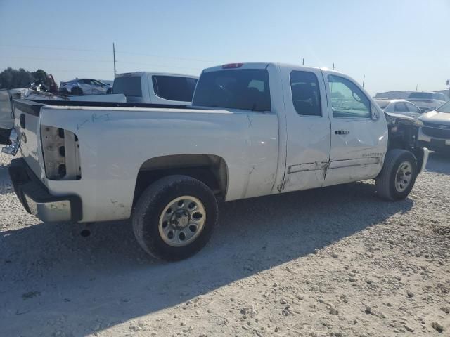 2011 Chevrolet Silverado C1500 LS