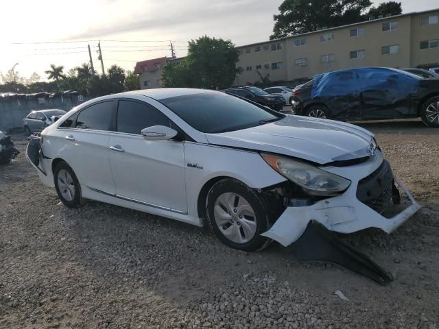 2013 Hyundai Sonata Hybrid