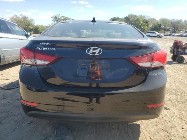 2015 Hyundai Elantra SE