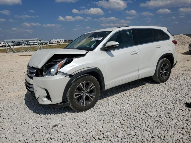 2017 Toyota Highlander LE