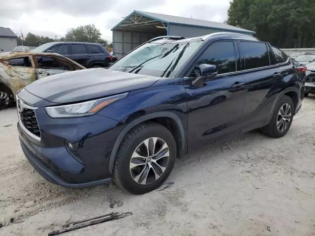 2020 Toyota Highlander XLE