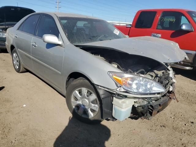 2004 Toyota Camry LE