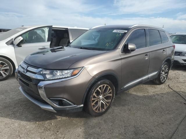 2017 Mitsubishi Outlander SE