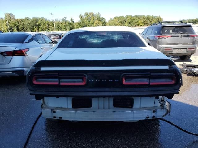 2017 Dodge Challenger SXT