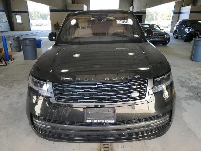 2023 Land Rover Range Rover SE