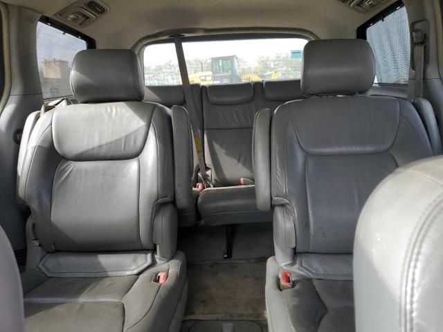 2004 Toyota Sienna XLE