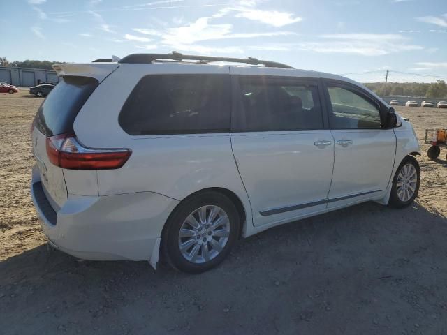 2015 Toyota Sienna XLE