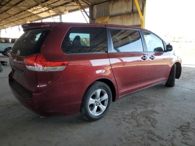 2012 Toyota Sienna