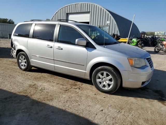 2010 Chrysler Town & Country Touring