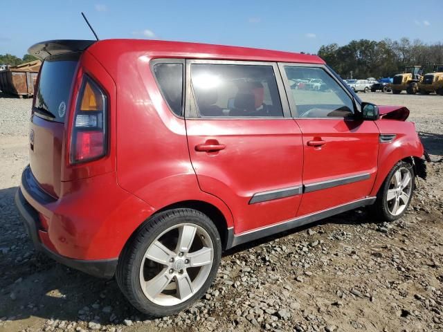 2011 KIA Soul +