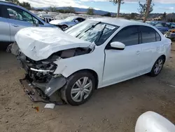 Carros salvage sin ofertas aún a la venta en subasta: 2017 Volkswagen Jetta S