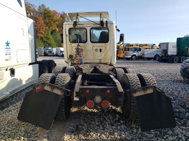 2018 Freightliner Cascadia 125