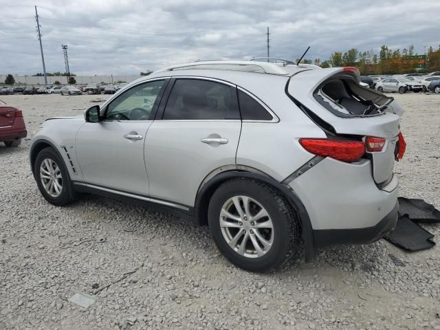 2015 Infiniti QX70